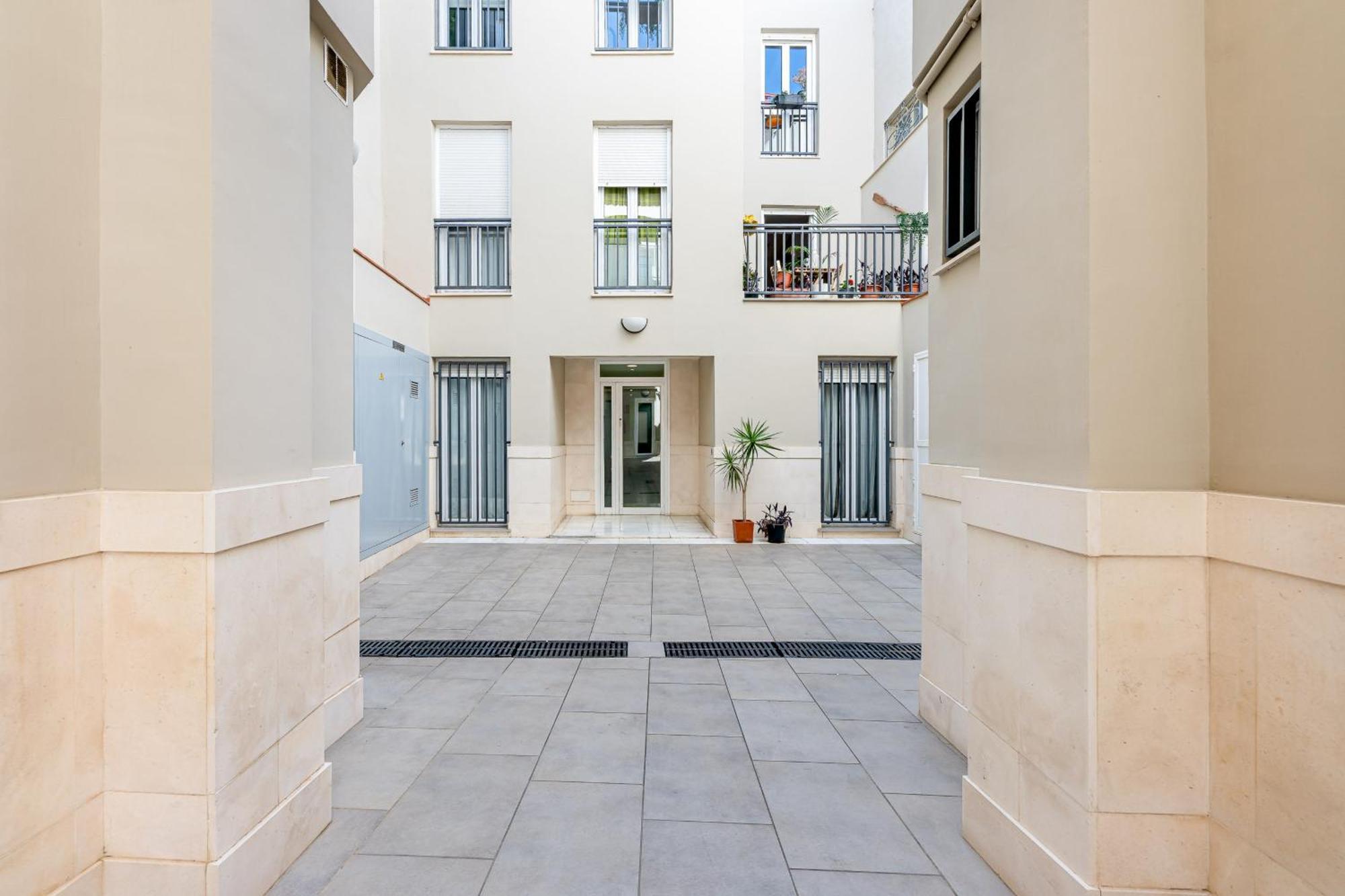 Vivendos - Ma14 - Madre De Dios Apartment Malaga Bagian luar foto