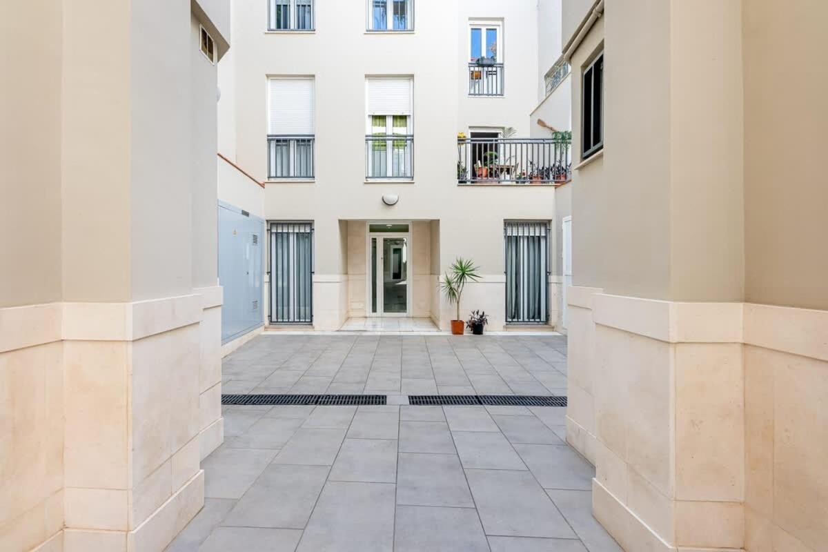 Vivendos - Ma14 - Madre De Dios Apartment Malaga Bagian luar foto