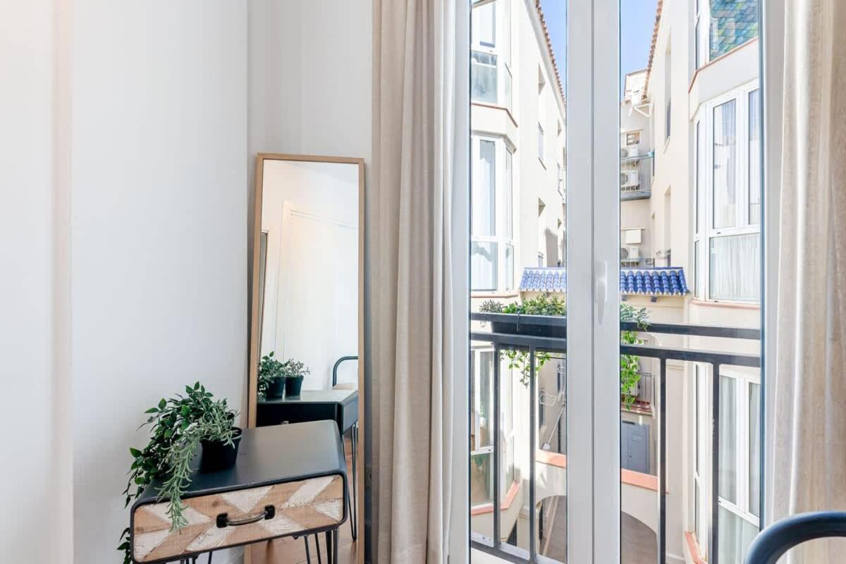 Vivendos - Ma14 - Madre De Dios Apartment Malaga Bagian luar foto